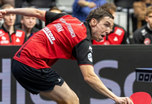 Pokalaus für beide Teams des ASC Grünwettersbach in Nürnberg Florian Bluhm vom ASC Grünwettersbach in der Abwehr beim Pokal Achtelfinale in Nürnberg